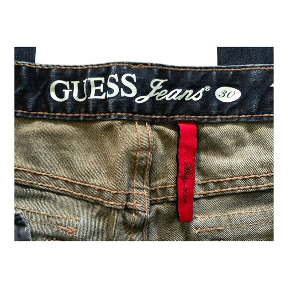 GUESS Jeans Flirty Bootcut dark denim button pocket ladies size 30 - Picture 5 of 5